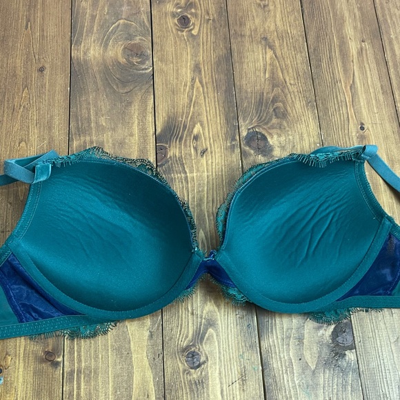 Victoria’s Secret Dream Angels Push-up bra size 32DD green lace - Picture 3 of 7